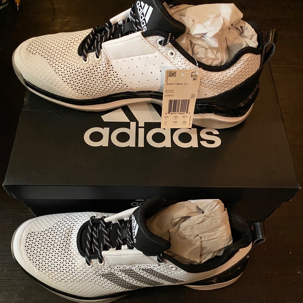 Men’s Adidas Tennis Shoes New With Tags